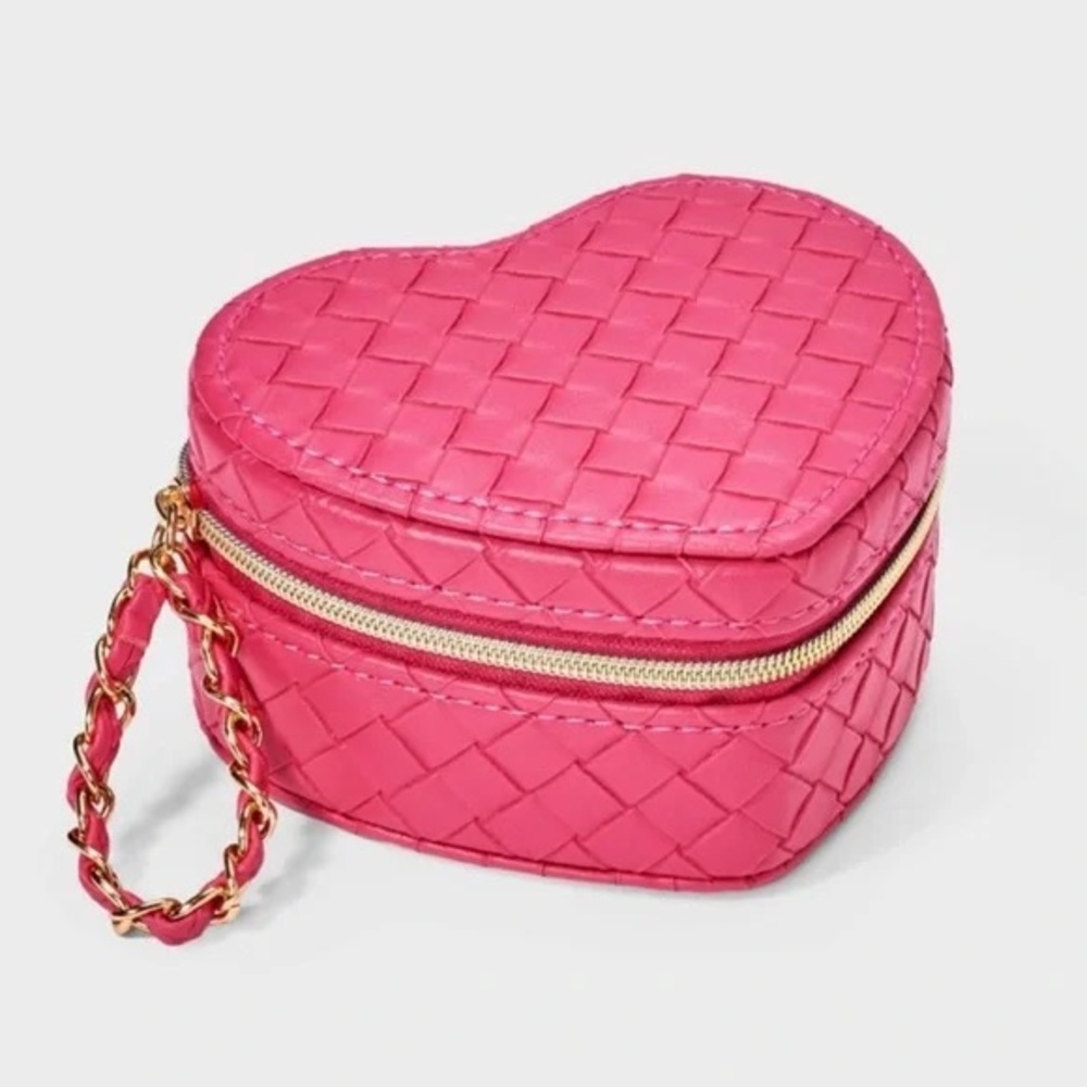 Pink Heart Shaped Travel Jewelry Organizer A New Day Girls Women’s Travel